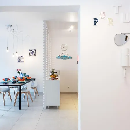 Tuga Penthouse アパート *